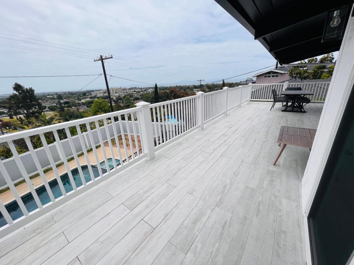 5-Star Hillside Home With Coastal Views, Gameroom, Pool, Hot Tub, 8 People Max Occupancy, 2024 Remodel, New Management, Free Parking Ventura Bagian luar foto